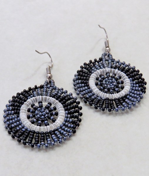 african beaded earrings circle black metallic grey 2