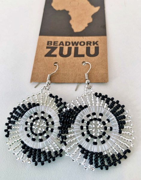 african-beaded-earrings-silver-black