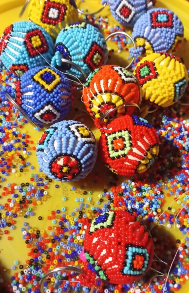 Beaded Ball Keyring | WHOLESALE SUPPLIERS