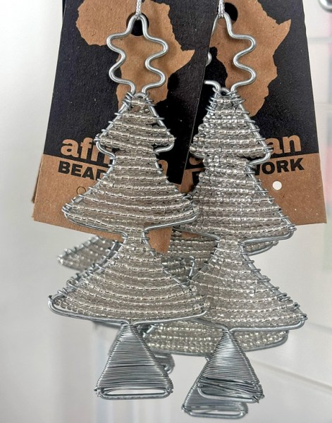 African Beaded Christmas Tree.2 Silver