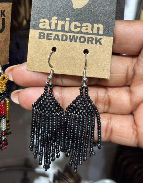 Beaded Short Tassel Earrings Black Metallic
