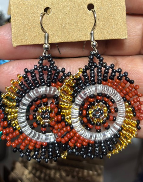 beaded-earrings-small-circle-gold-brown-black-metallic