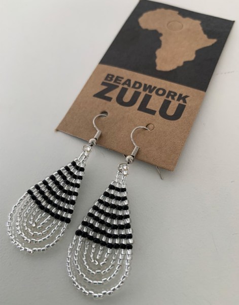 Small Beaded Ear Rings Teardrop Silver Black