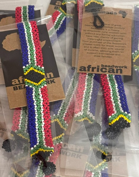 beaded-sa-flag-bracelets-midi-wholesale