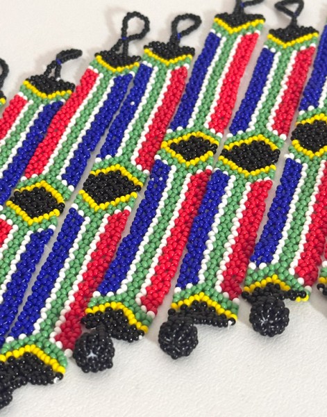 beaded-sa-flag-bracelets-midi