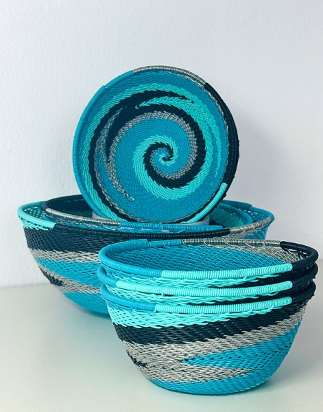 umhlanga rocks telephone wire bowls