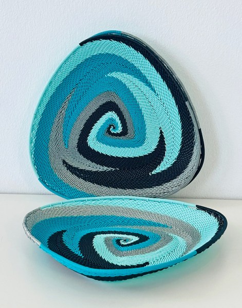 umhlanga rocks triangle telephone wire bowls3